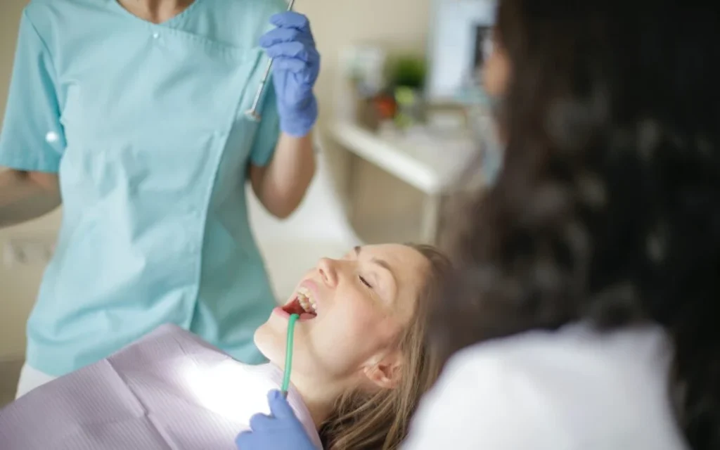 What Happens When You Don’t Produce Enough Saliva Gillingham?